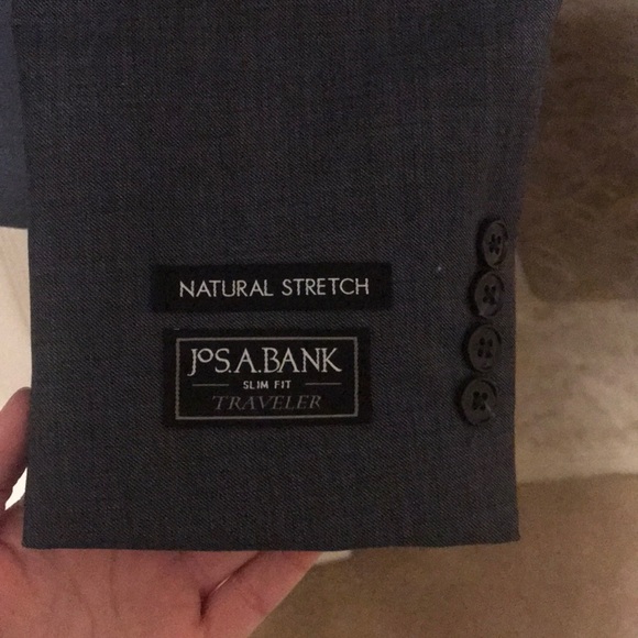 Men’s Suit - Picture 2 of 5